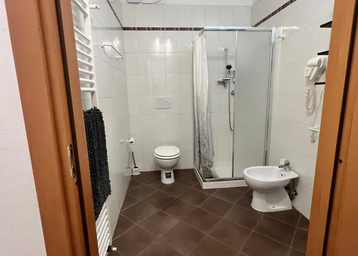 Casadiviaappia بيت ضيافة 3*